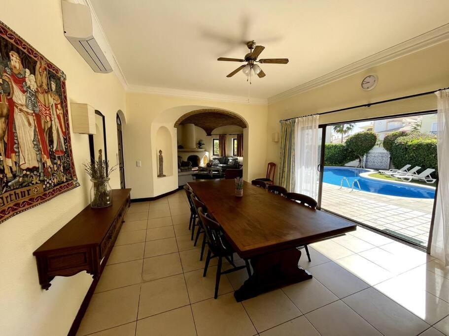 אלבופיירה Villa Oceankokia מראה חיצוני תמונה